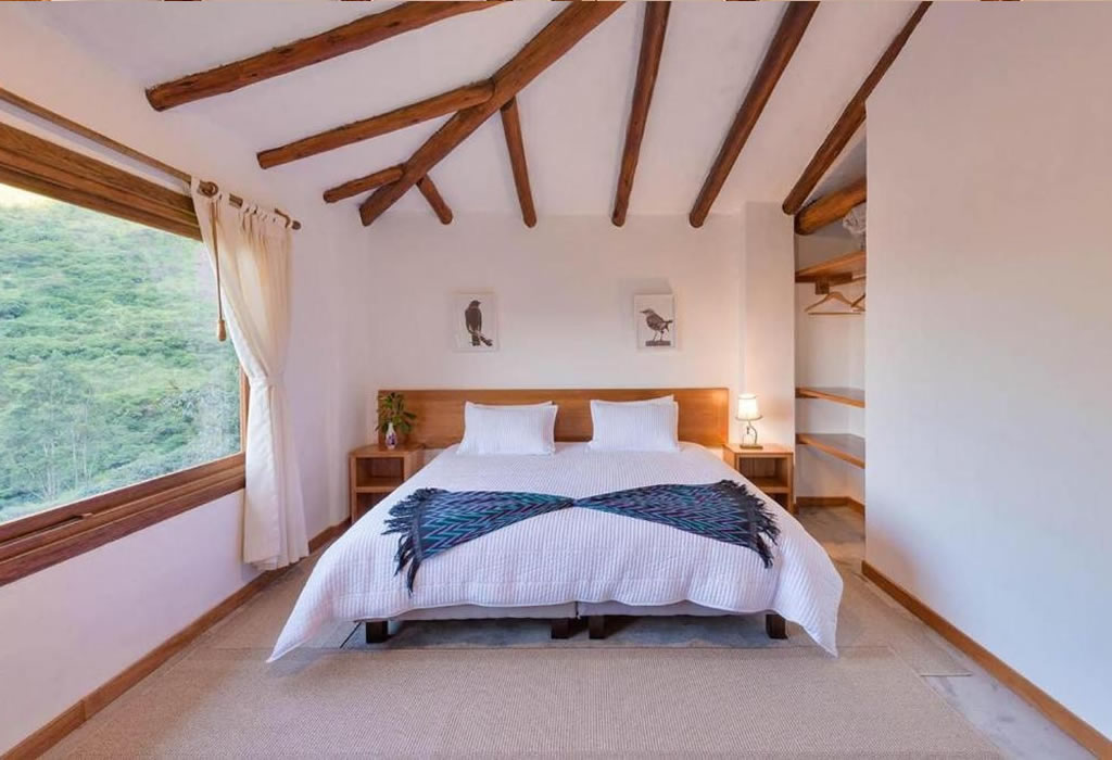 King Room with Mountain View