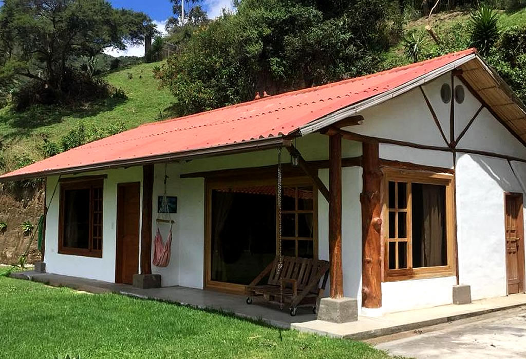 Villa with Garden View